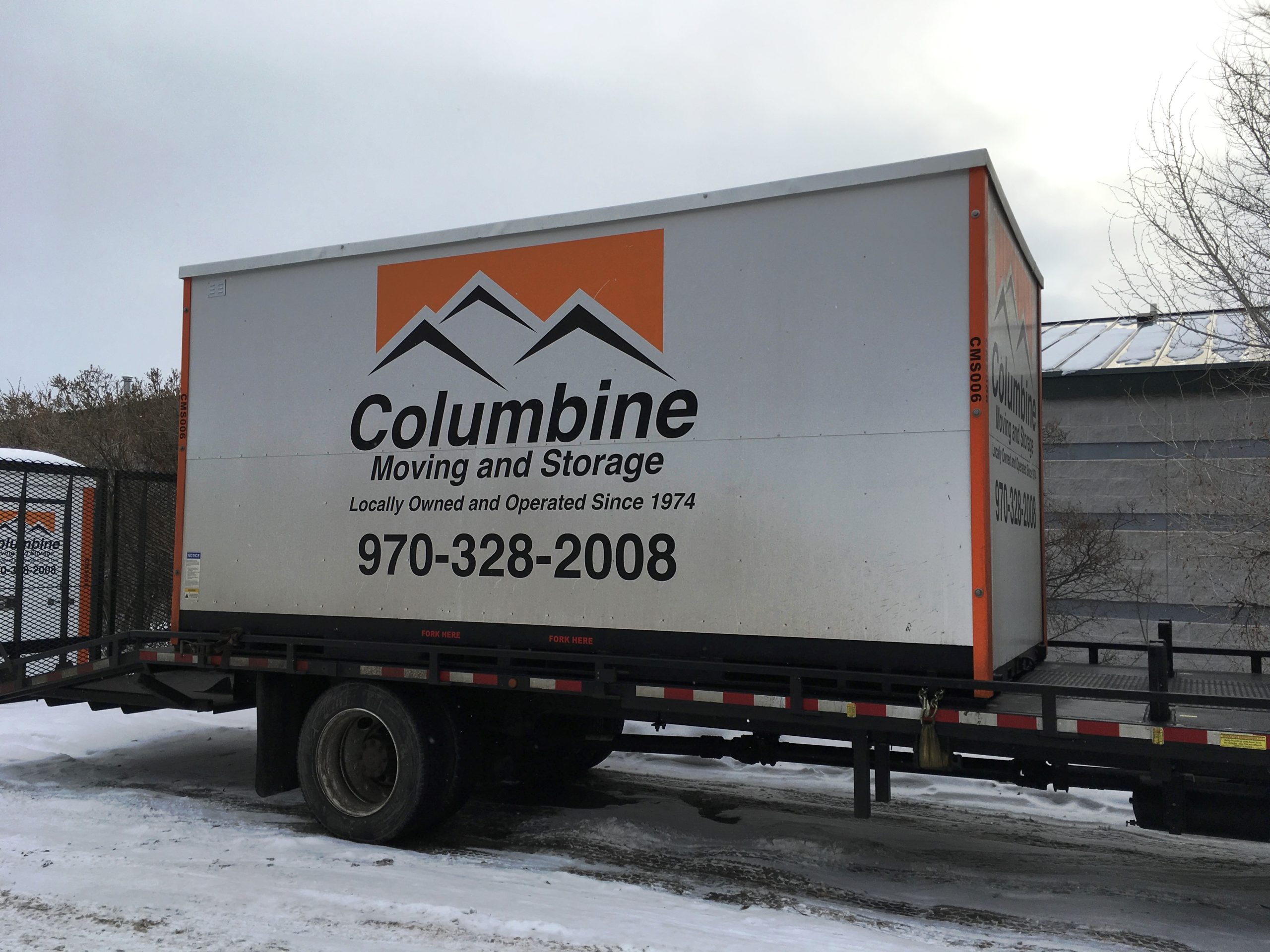 https://columbinemoving.com/wp-content/uploads/2020/10/Portable-Storage-Container_Snow-scaled-1.jpg